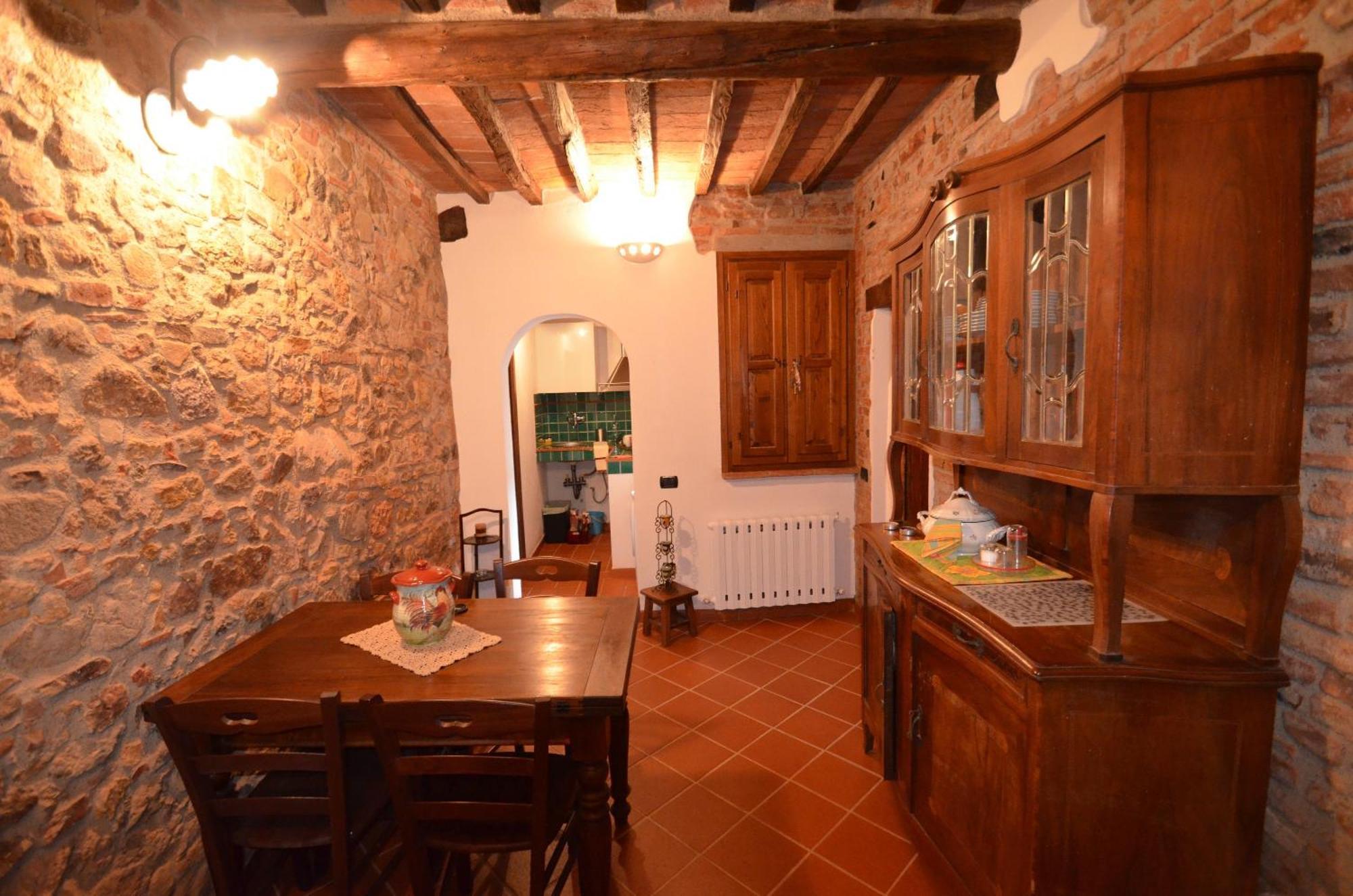 La Divina Dimora Il Castello Degli Spiriti Magni Lägenhet Montepescali Rum bild